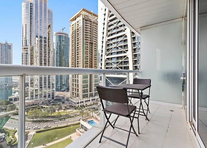 Stonetree - Stylish Studio Near Metro Station